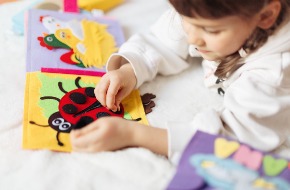 Educational didactic toys for children